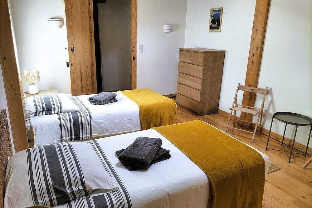 Foto 11 von 30: Charming Basque house with swimming pool