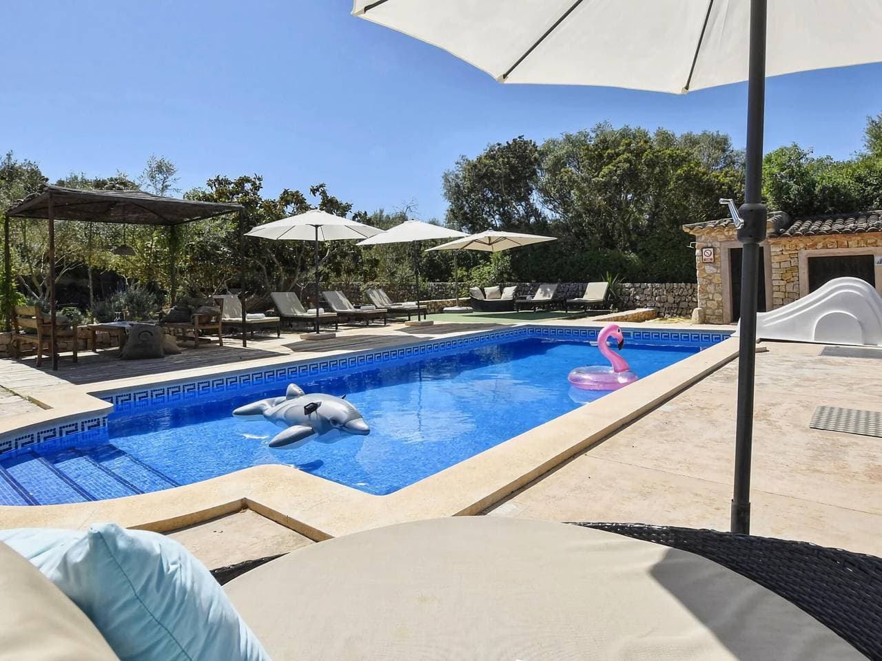 Foto 5 von 61: Schönes Ferienhaus mit privatem Pool