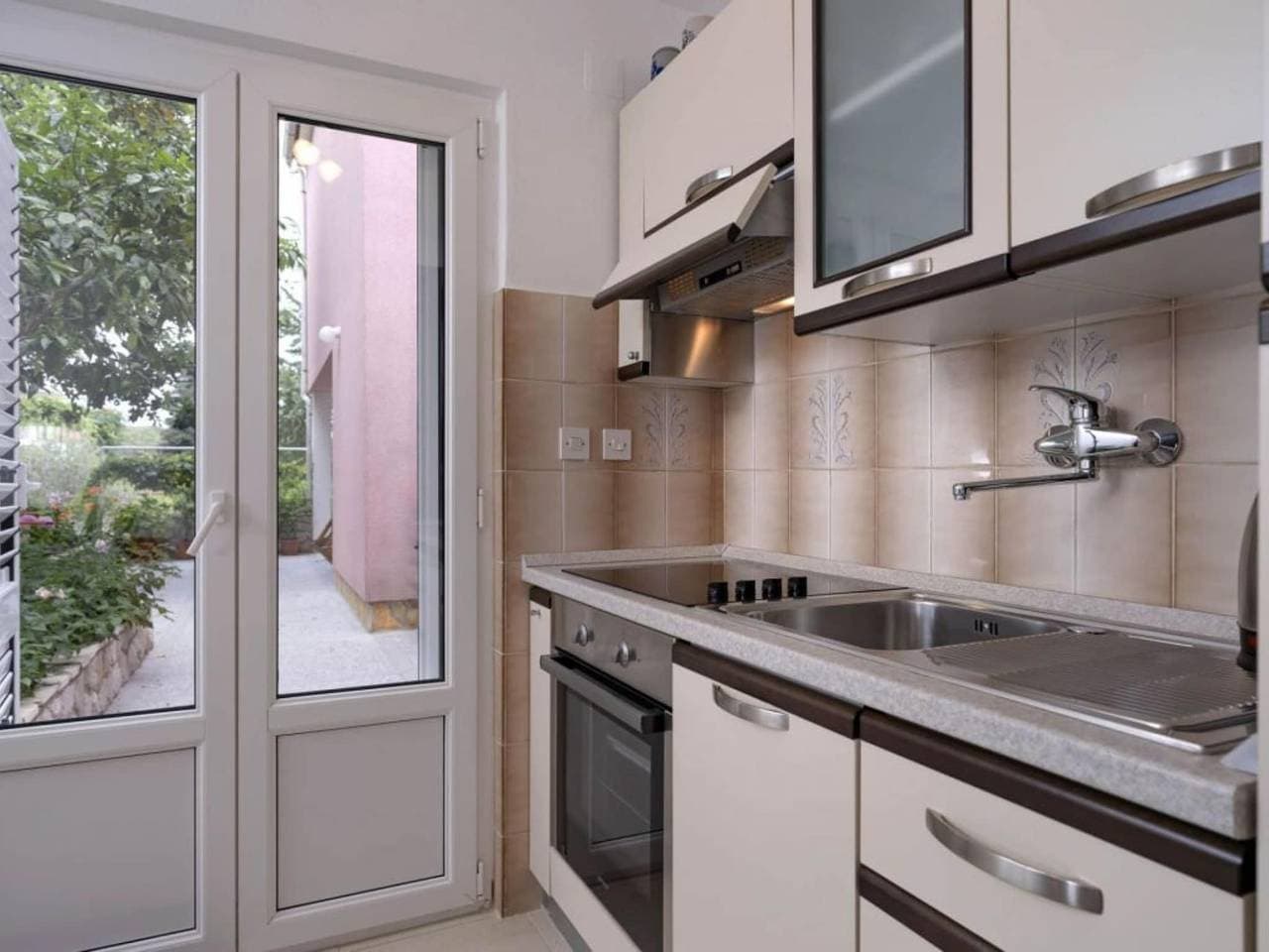 Foto 5 von 18: One Bedroom Apartment with Terrace 5