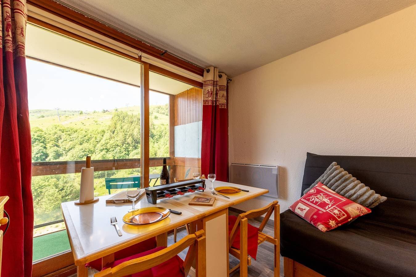 Foto 6 von 12: Ferienwohnung für 4 Personen mit Balkon