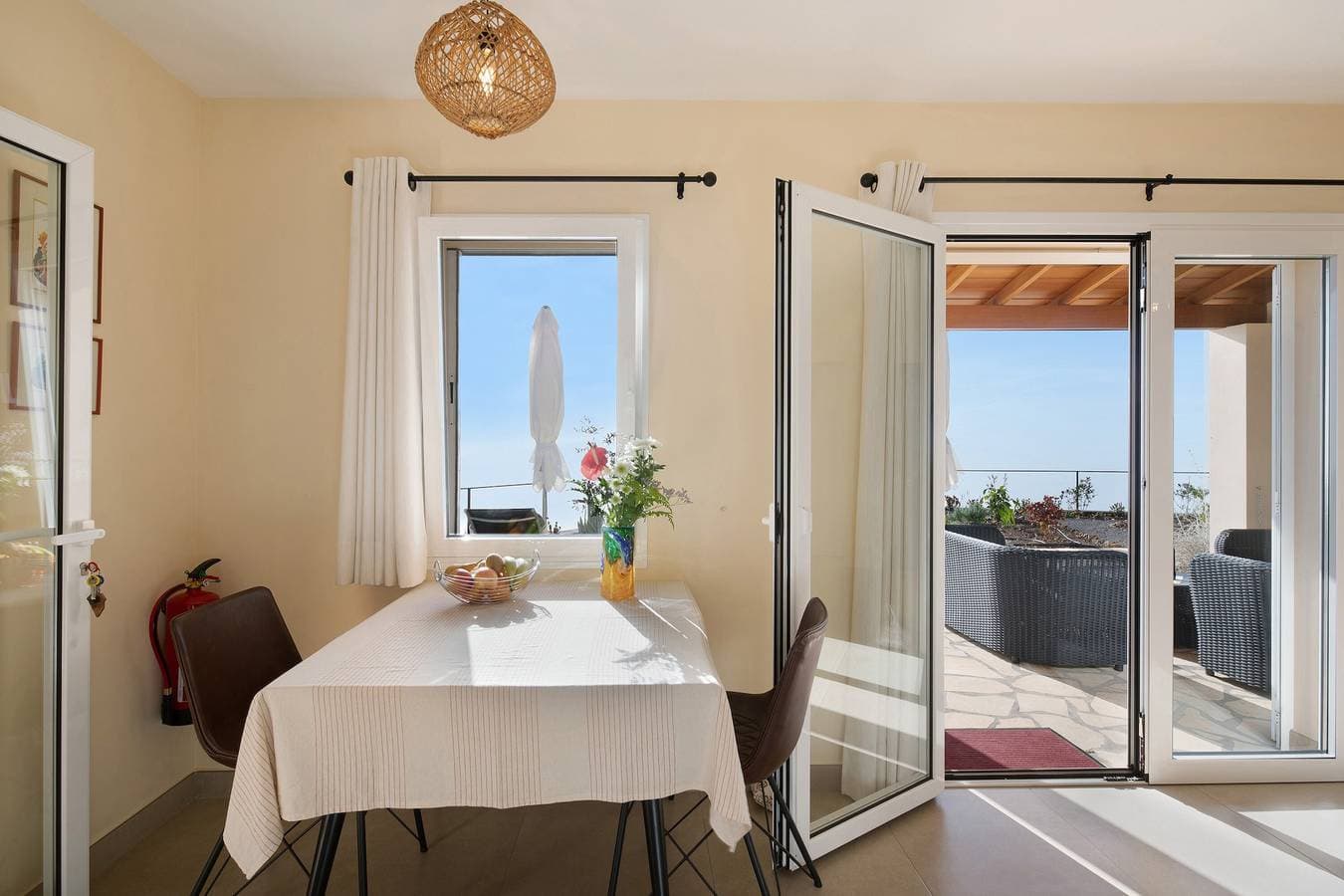 Foto 5 von 23: Ferienhaus "Casa Inti" mit Meerblick, Privatem Garten und WLAN
