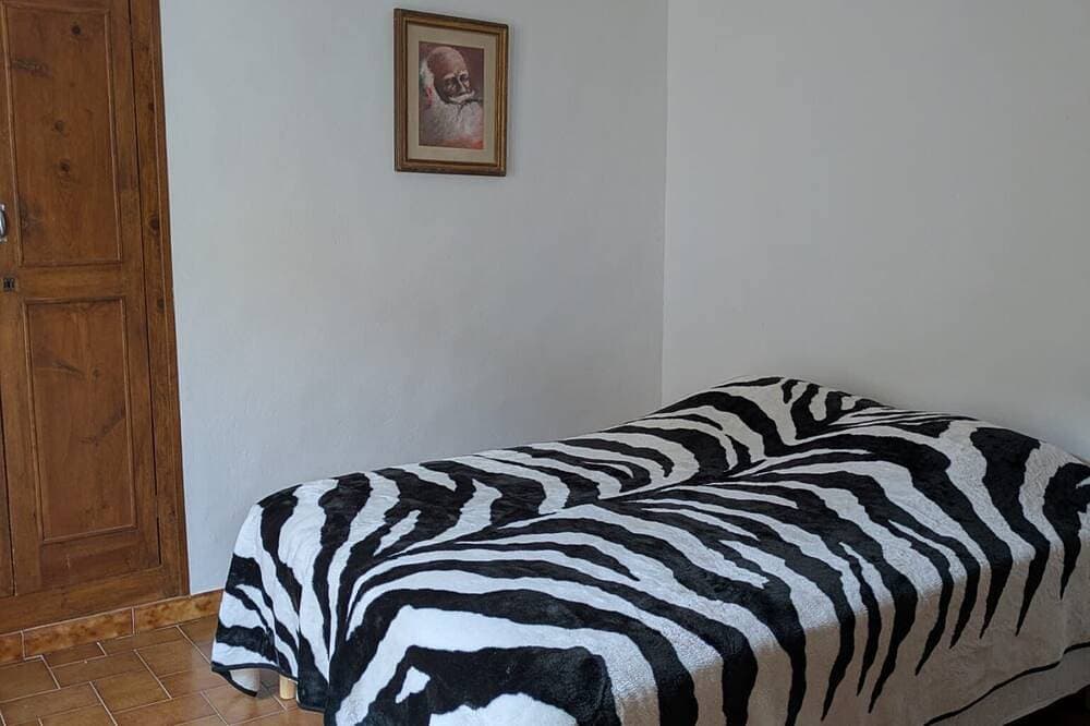 Foto 4 von 9: Apartment in La Brigue Center—Perfect for large families!
