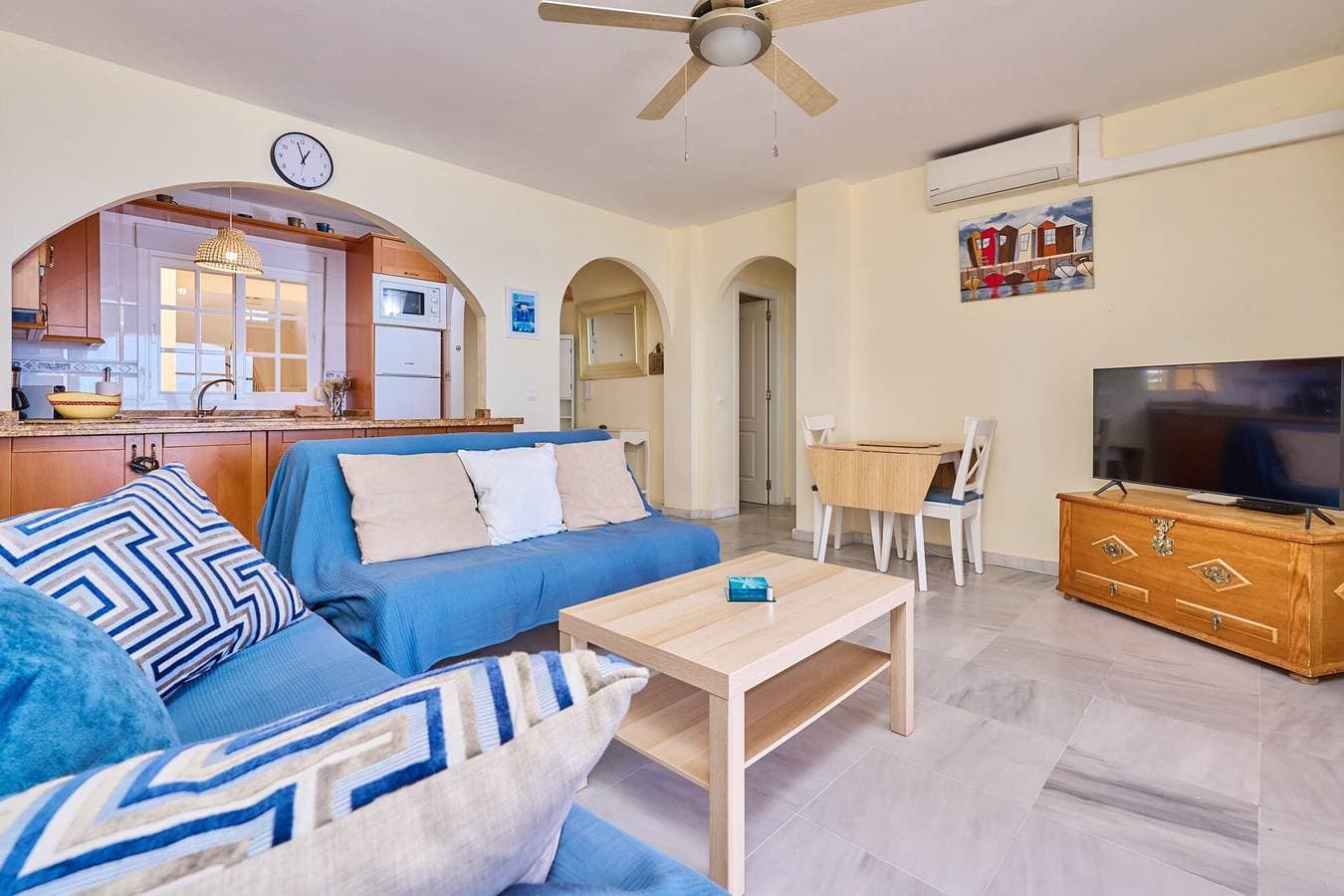 Foto 8 von 22: Apartment 'Blue View' mit Meerblick, WLAN und Klimaanlage
