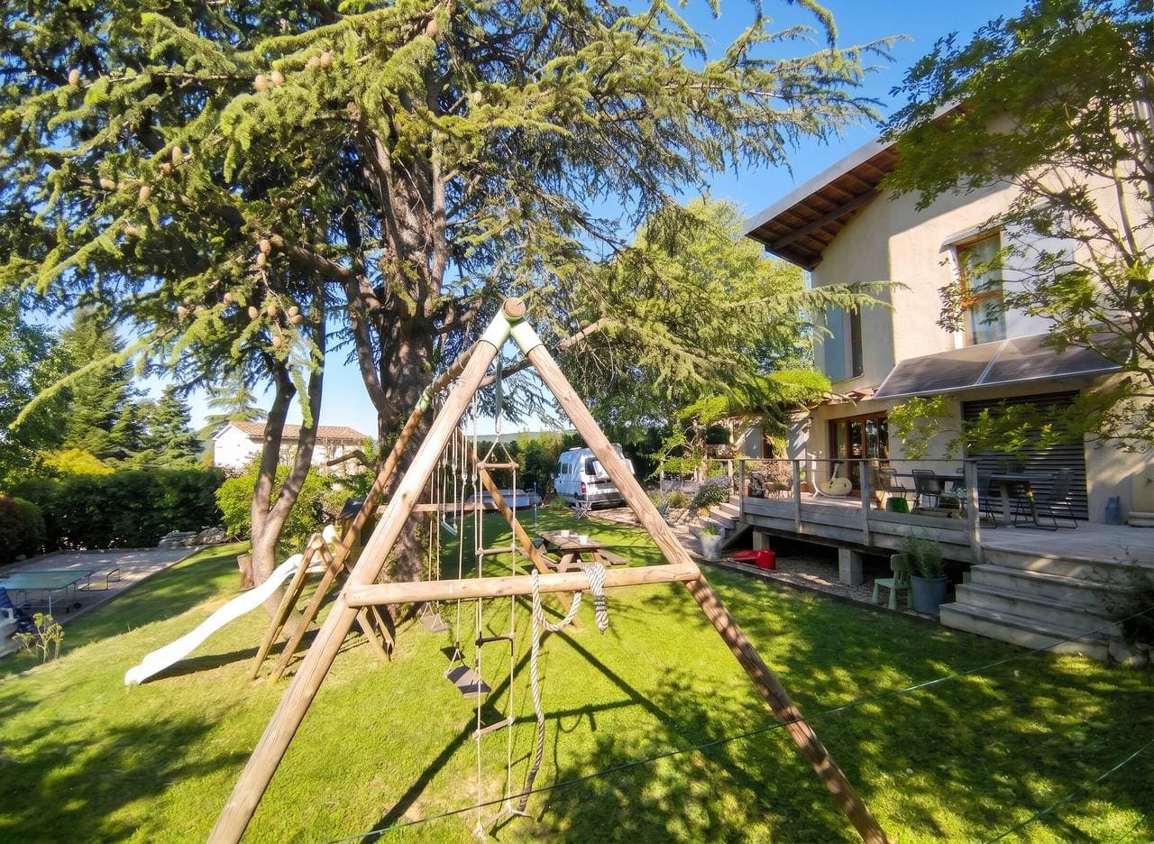 Foto 13 von 49: Familienfreundliches Haus mit großem Garten in Mane