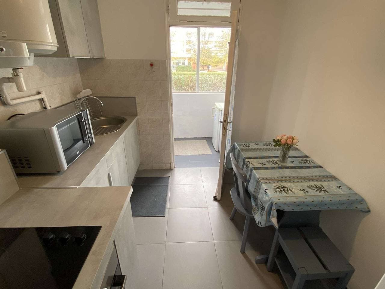 Foto 5 von 20: Appartement 3 pièces/6 pers. à Fréjus - Proche plage, balcon, parking, équipement complet