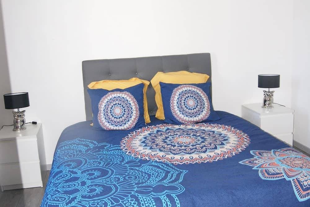 Foto 3 von 14: Newly renovated apartment in manor house, very close to town center