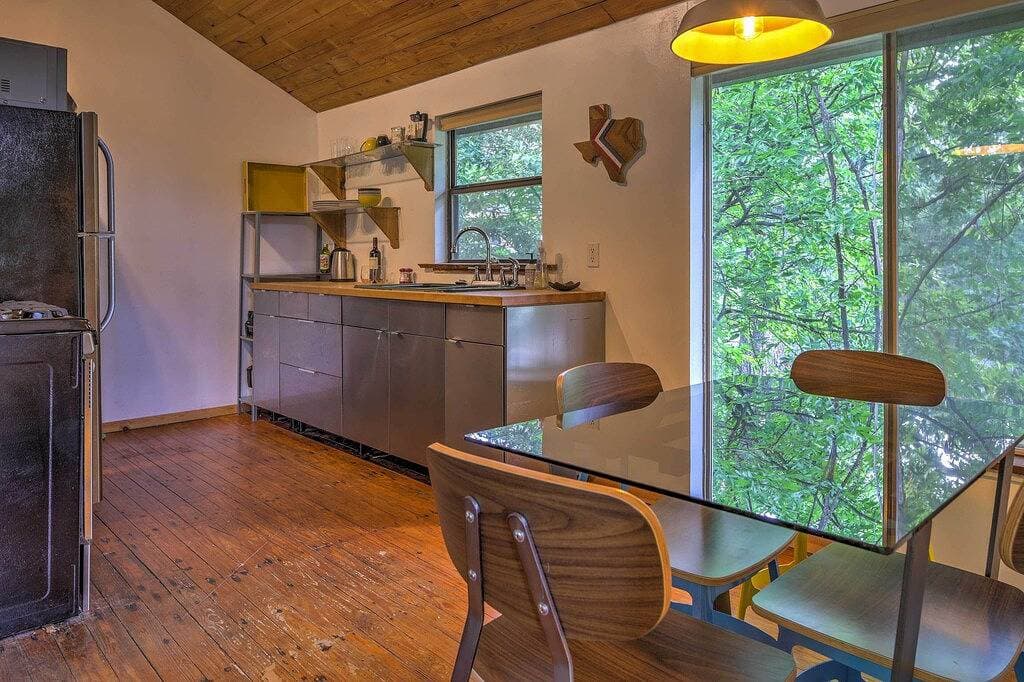 Foto 10 von 24: Schicker Studio Bungalow in der trendigen Gegend von East Austin!
