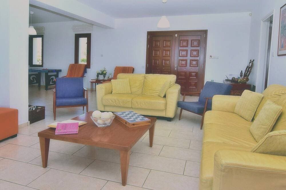 Foto 10 von 30: Direkt zum Sandstrand (30 m), beeindruckende Villa, außergewöhnliche Aussicht, Privatsphäre