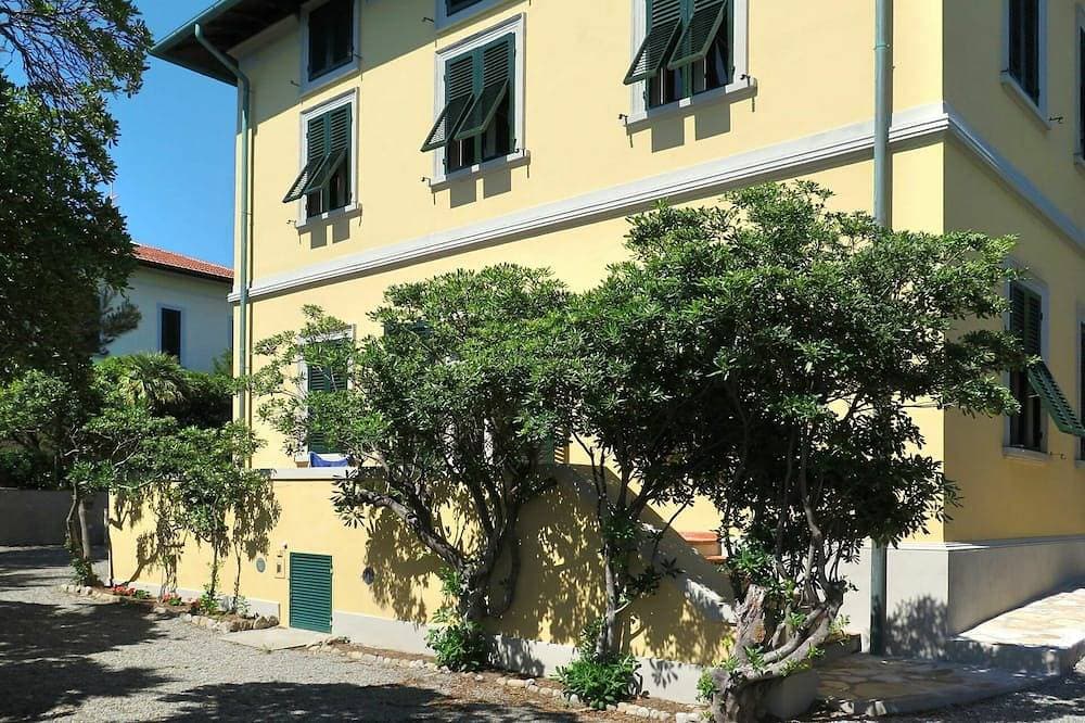Foto 8 von 30: Wunderbares alleinstehendes Ferienhaus mit  W-Lan, TV, Innenhof und Haustiere erlaubt