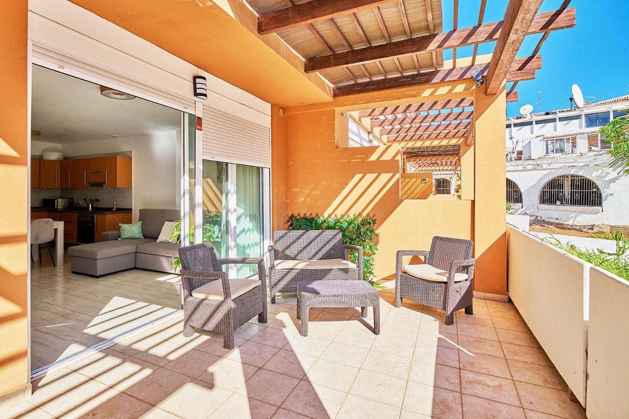 Amarilla Home 1