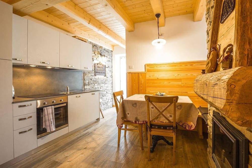Foto 7 von 8: Wunderbare Hütte am Waldrand in Valle di Ledro für totale Entspannung