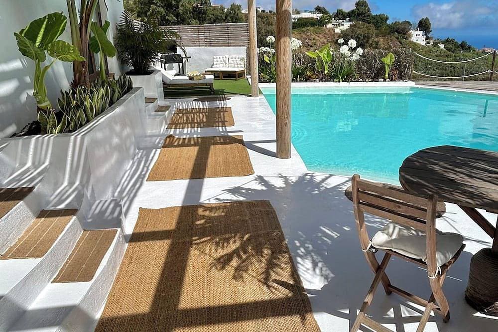 Boho Villa in Firgas | Pool, Nature, BBQ, and Ocean Views 1