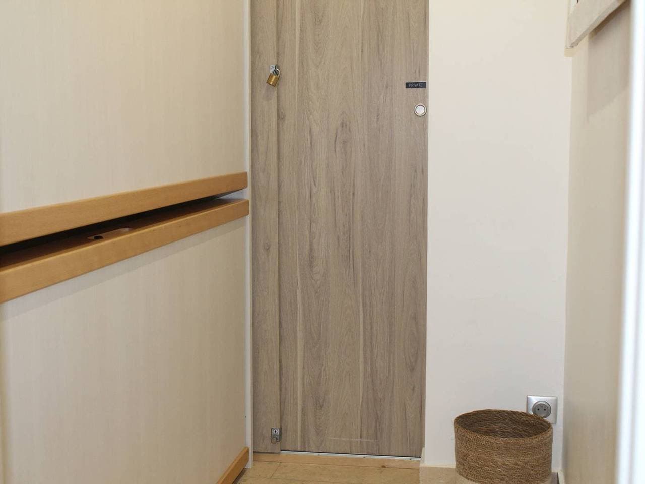 Foto 3 von 17: Modernes 2-Zimmer-Apt, Terrasse, Parkplatz, Villeneuve-Loubet Plage