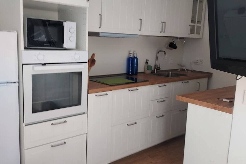 Foto 11 von 18: Small Loft With City And Sea Views