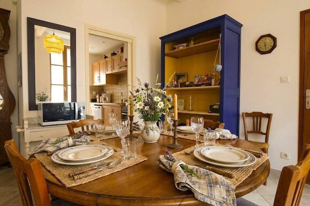Foto 9 von 13: Charming family home in the heart of the Ardèche