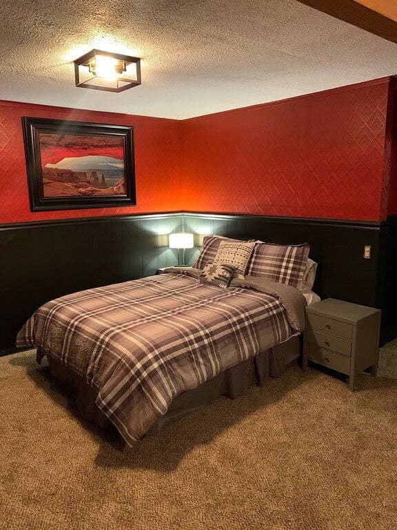 Foto 6 von 20: Utah Getaway mit Bar im Erdgeschoss, DirecTV, Netflix, High-Speed-Internet und BBQ!