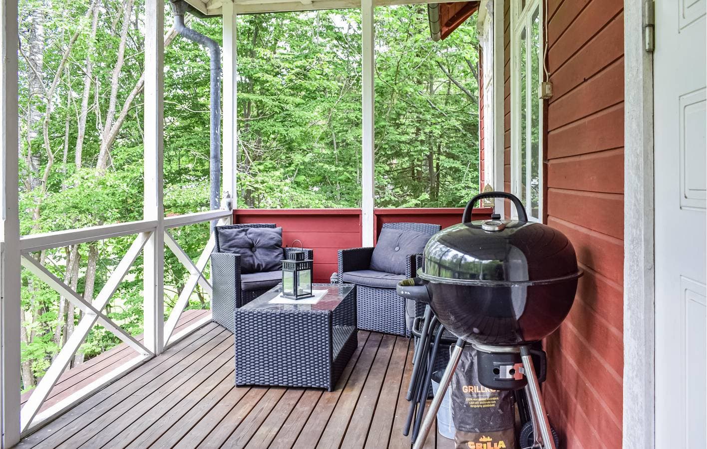 Foto 9 von 34: Ferienhaus für 9 Personen mit Garten