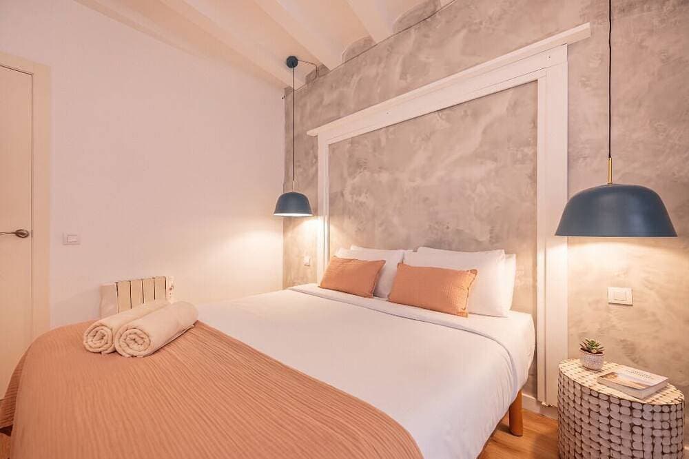 Foto 4 von 30: Gothic: Great Group Flat Gothic old town 6 bedrooms 4 bathrooms 14 ppl