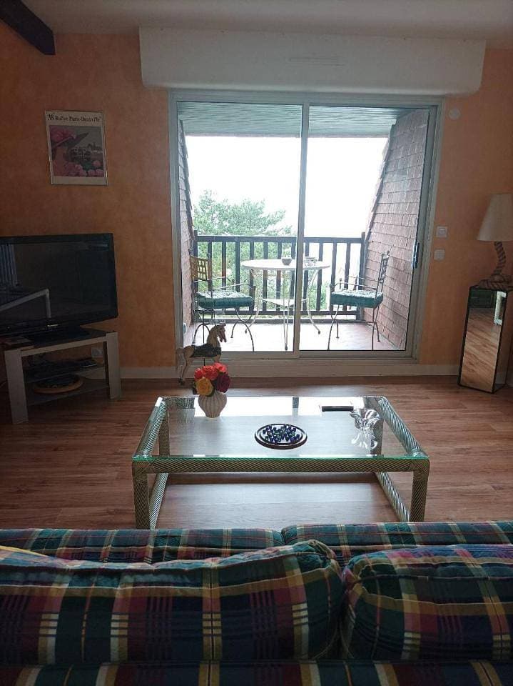 Foto 12 von 29: One-Bedroom Apartment