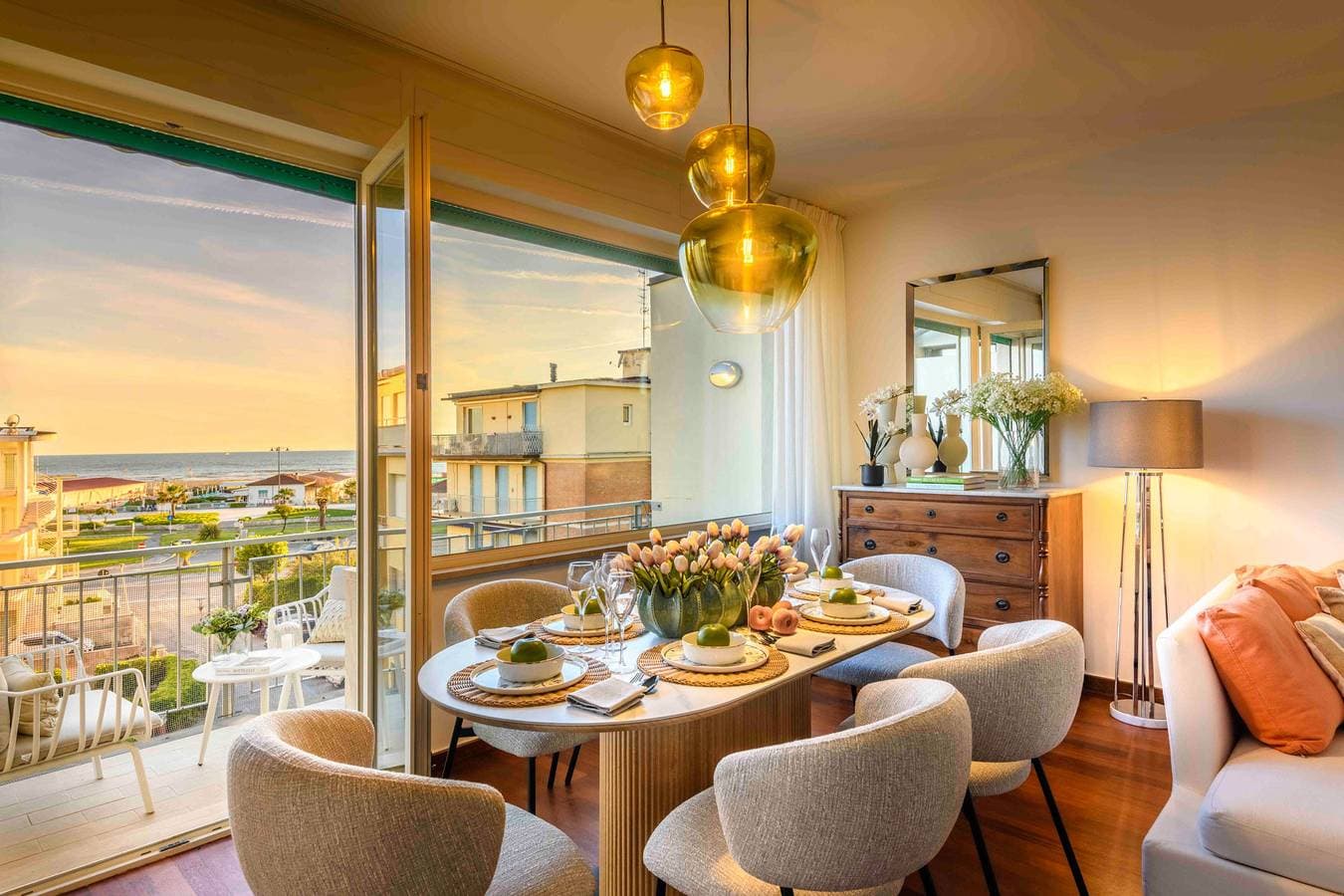 The Sea Pearl Penthouse 1
