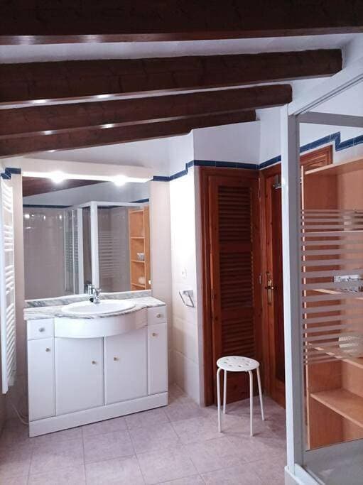 Foto 9 von 19: Three-Bedroom House
