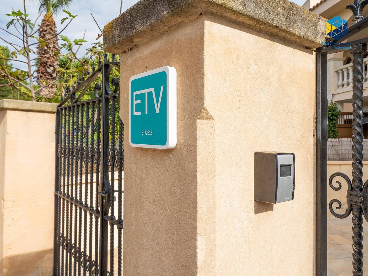 Foto 13 von 36: Charmante mediterrane Villa mit privatem Pool, WLAN und Klimaanlage in Sa Coma