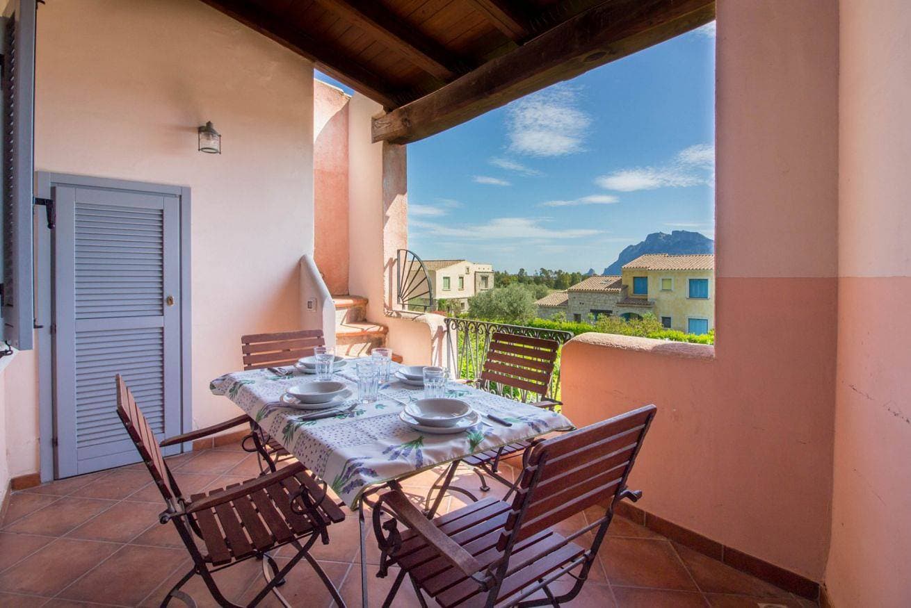 Foto 5 von 40: Ferienwohnung für 5 Personen mit Balkon/Terrasse