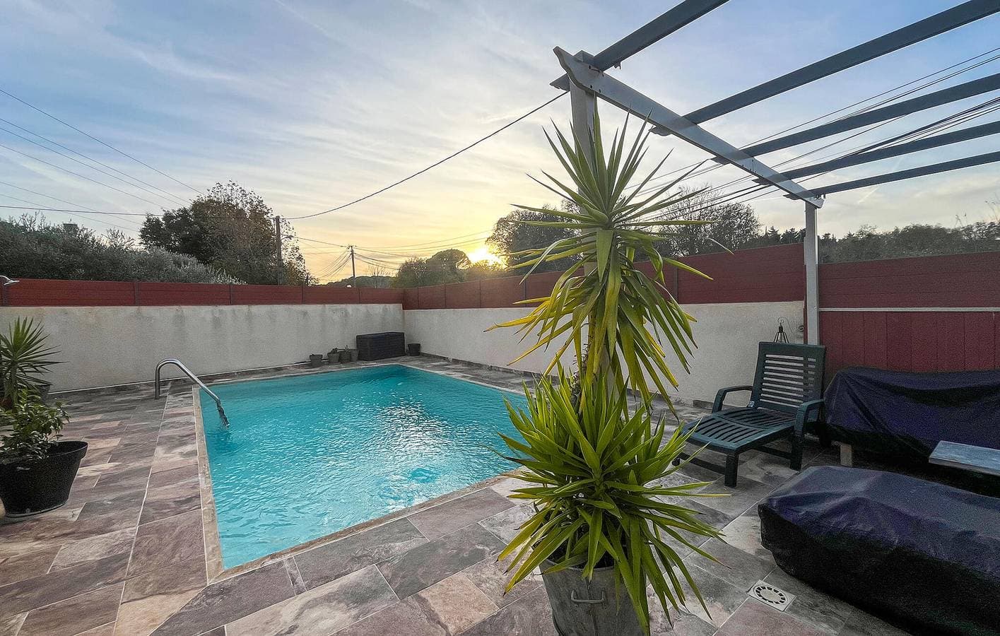 Foto 2 von 11: Private Oase mit Pool und WLAN | 2,5 km bis Miramas