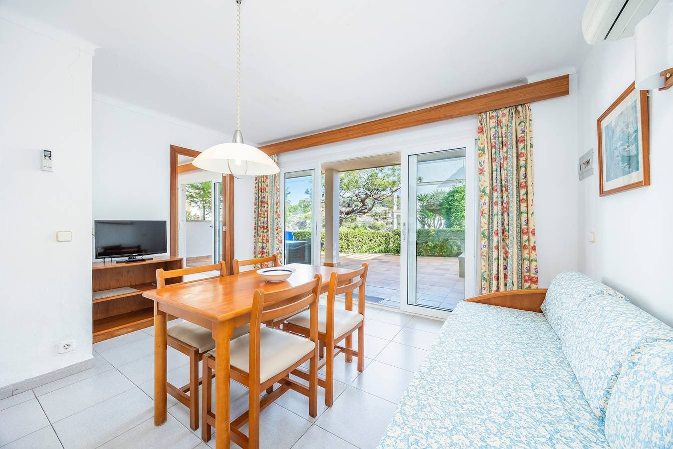 Foto 7 von 15: Ferienwohnung 'Apto Villa Sirena Vista Jardin' mit WLAN und Klimaanlage