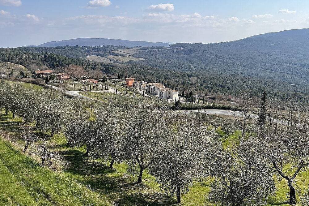 Foto 11 von 16: Casa Ramisia M: A characteristic and welcoming two-story apartment that is part of an ancient country house surrounded by a wonderful park, with Free Wi-Fi.