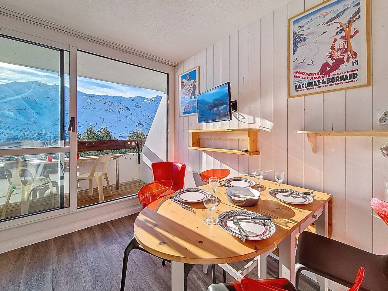 Foto 4 von 18: Renoviertes helles Studio, Ski-in/Ski-out, Balkon, 3 Personen
