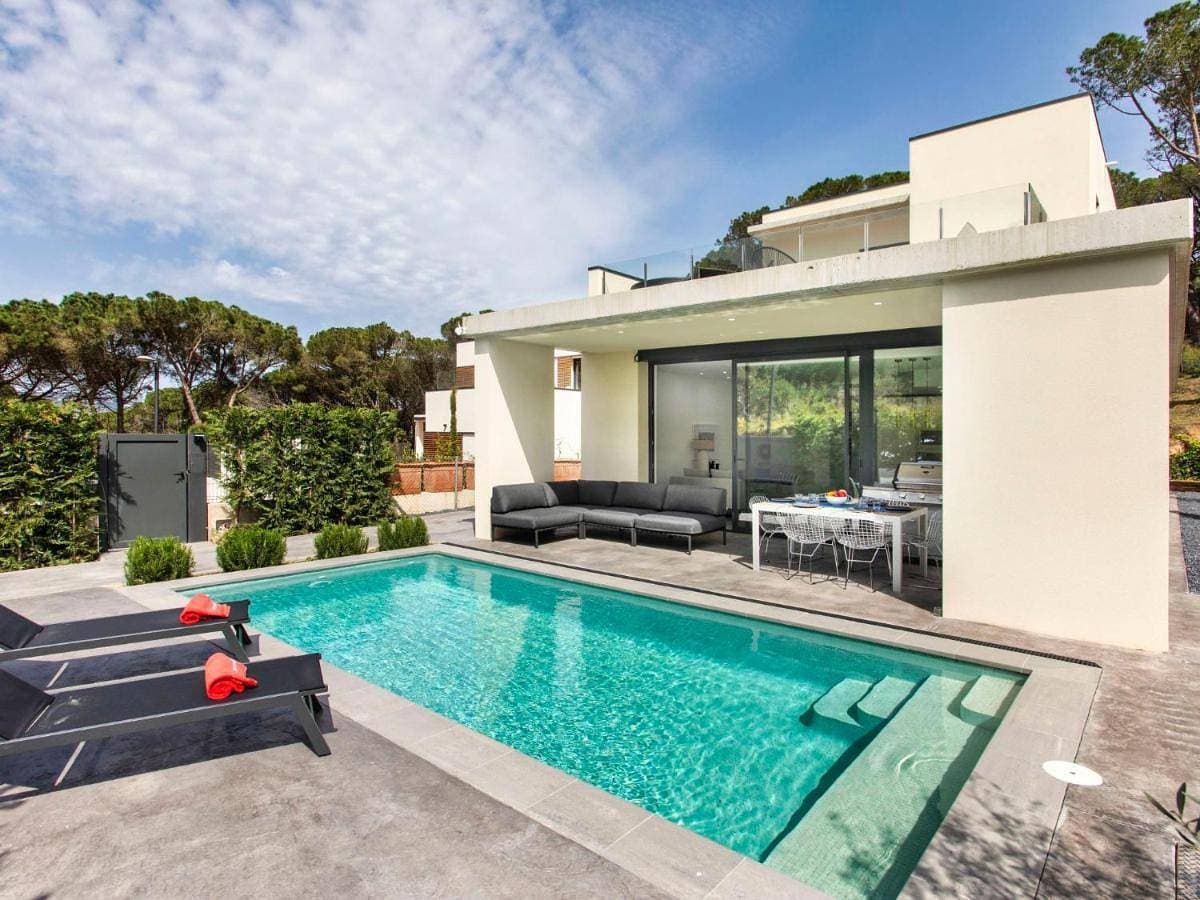 Holiday Home Alyssa by Interhome 1