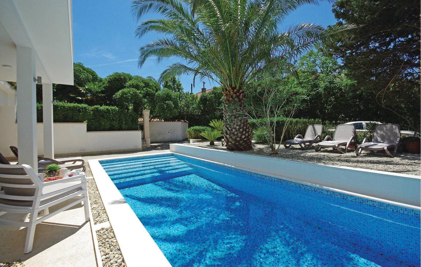 Foto 7 von 31: Gemütliche Ferienwohnung in Makarska mit Pool, Terrasse und WLAN – 400 m bis zur Küste