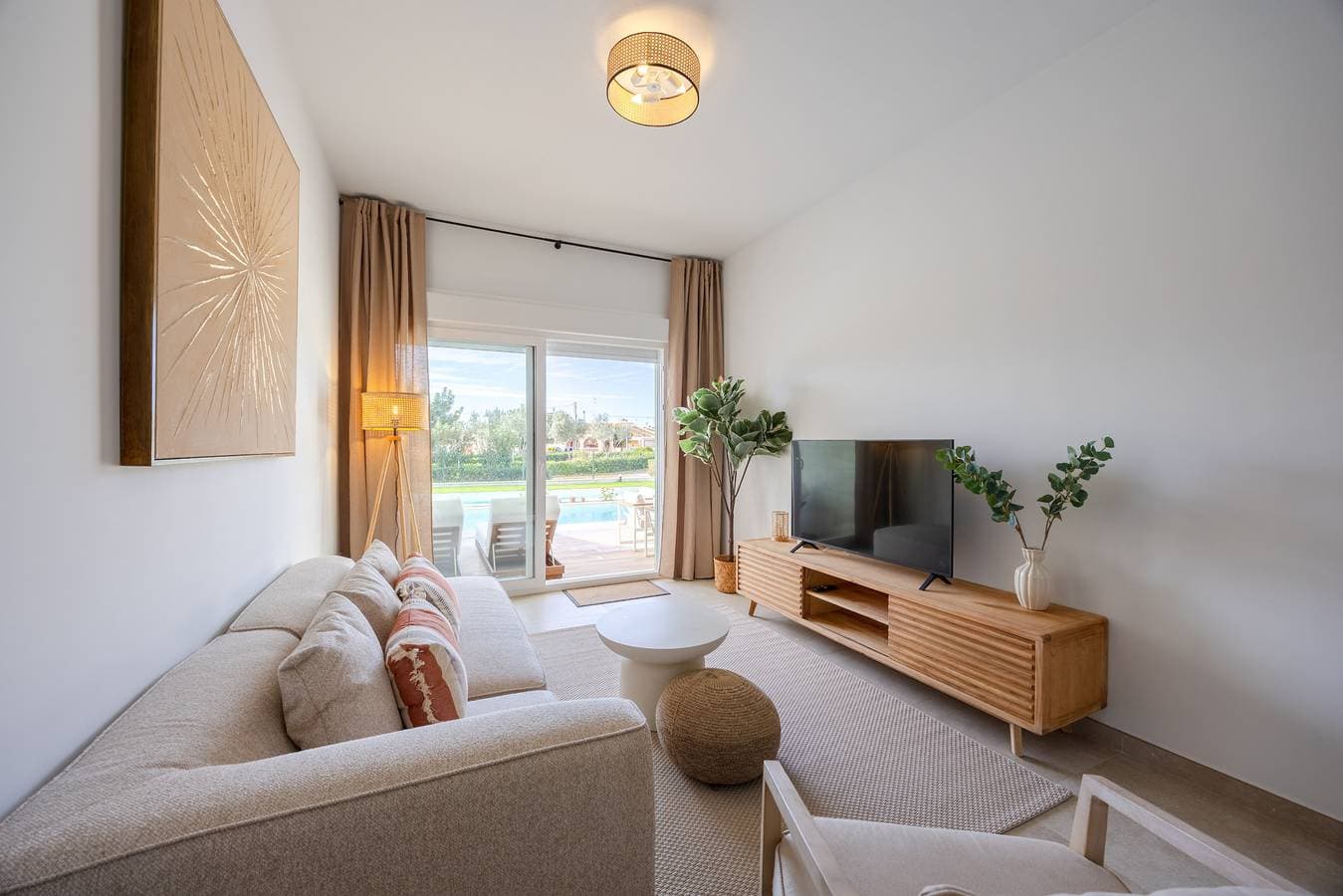 Foto 12 von 49: Marina Garden – Modernes Apartment mit direktem Zugang zum Pool