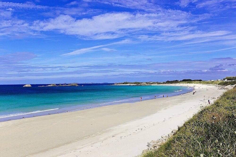 Eine kleine Oase der Ruhe, nur 2 Minuten von einem wunderschönen Strand entfernt 1