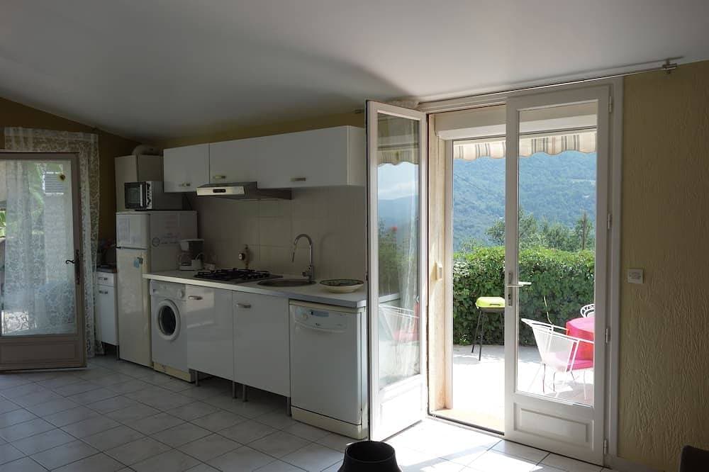 Foto 13 von 30: Villa mit ruhigem Pool 15 km von Nizza entfernt mit Terrasse, außergewöhnliche Aussicht