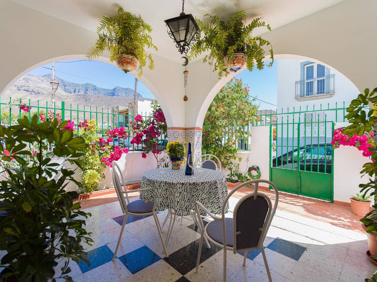 Foto 11 von 36: Geräumiges Familienhaus in Agaete mit Terrasse und Garten