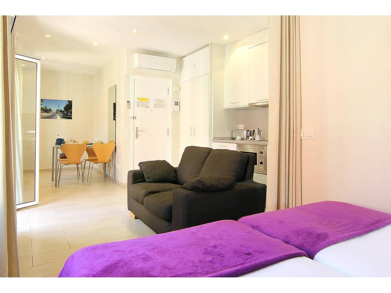 Foto 4 von 16: Classbedroom Barcelona Beach 5 Apartment