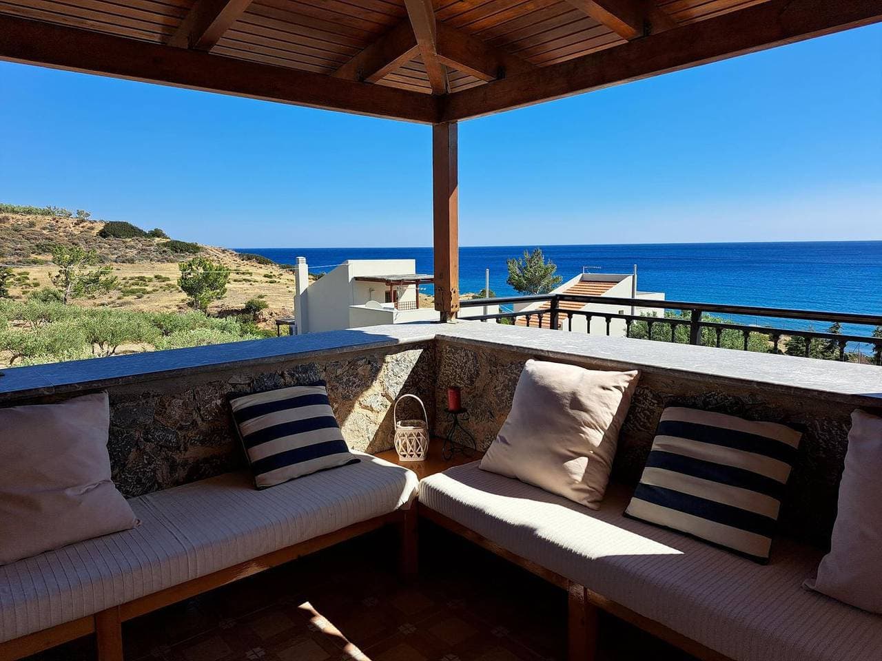 Foto 3 von 26: Direkt am Meer, traumhafter Meerblick - Ferienhaus Keratokampos, Kreta