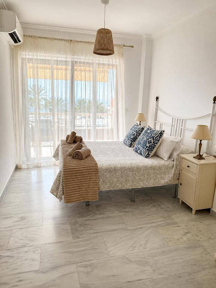 Foto 7 von 18: Two-Bedroom Apartment