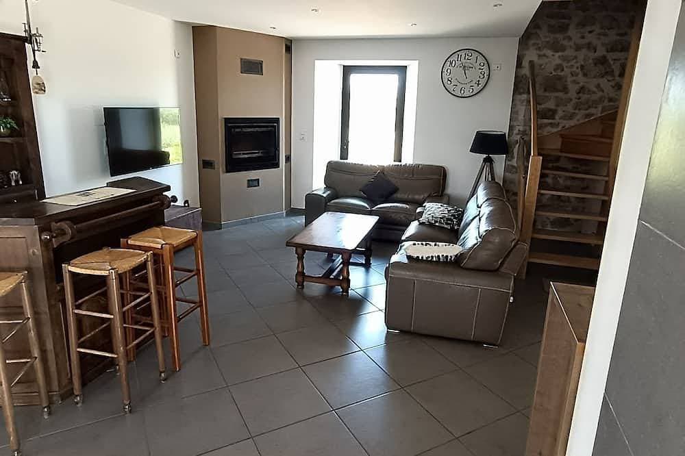 Foto 7 von 26: Freistehendes Steinhaus, tolle Aussicht, 10 Minuten vom Fluss, privater Pool