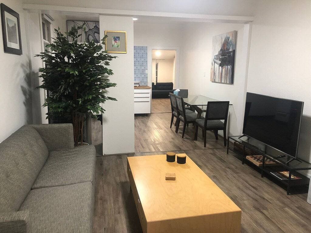 Foto 4 von 13: Entspanntes und geräumiges 2-Zimmer-Apartment mit Patio