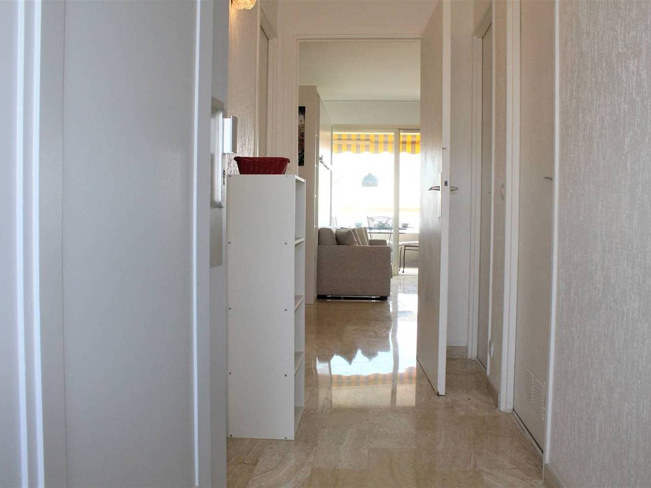 Foto 4 von 16: Ruhiges, klimatisiertes und gut ausgestattetes Studio mit Meerblick-Terrasse - 2 Betten
