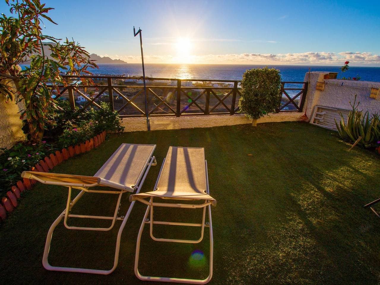Komfortable Ferienwohnung in El Turman mit Garten, Terrasse 1