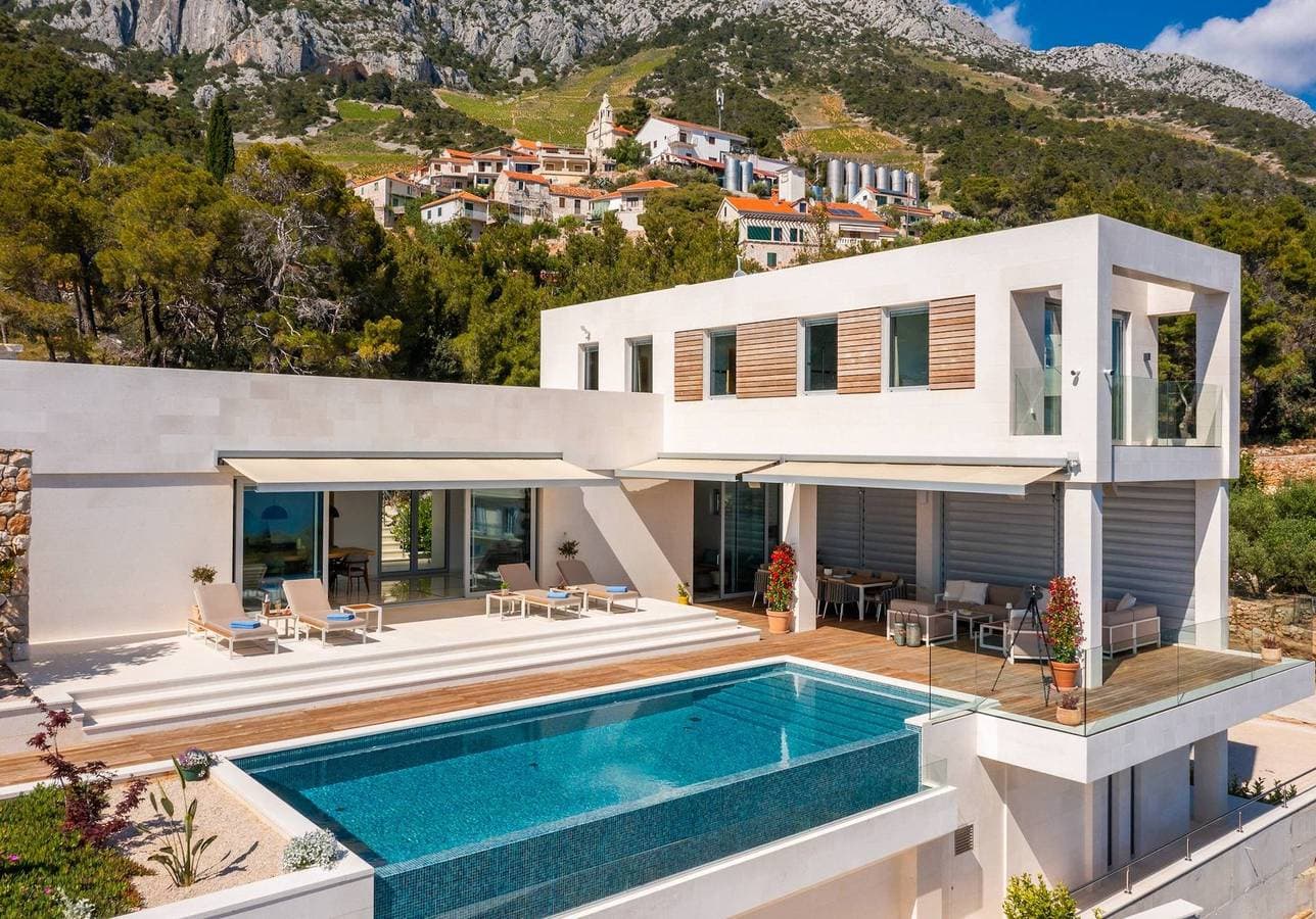 Foto 8 von 77: Villa für 10 Personen mit Meerblick