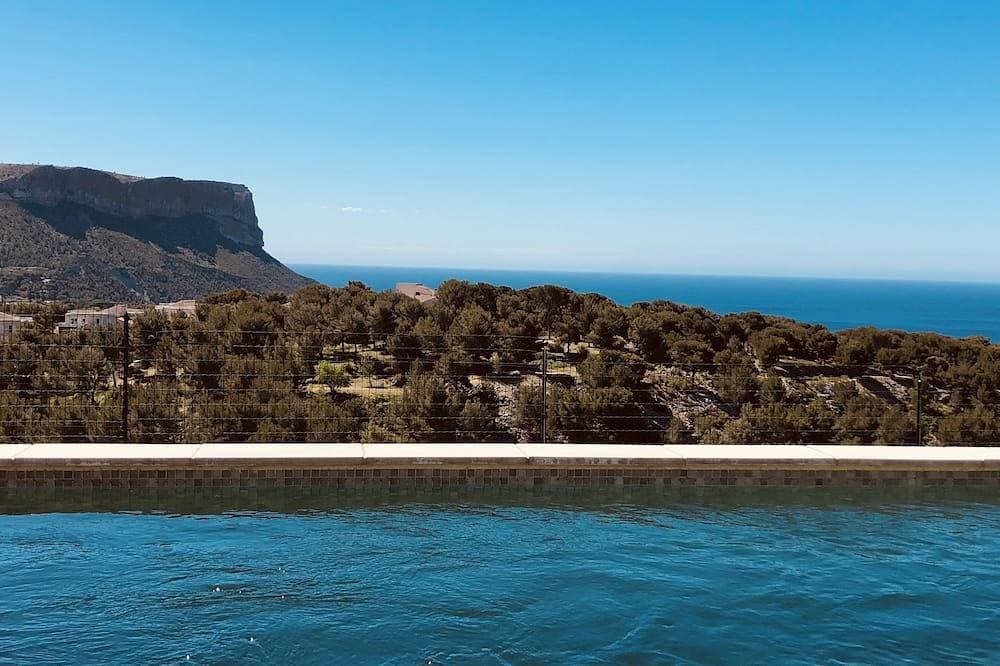 Maison Silvestri - La Baraque - swimming pool / sea view / parking / terrace and balcony 1
