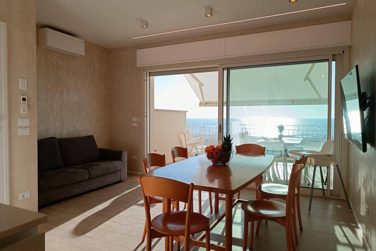 Foto 9 von 30: Ferienwohnung für 4 Personen mit Balkon/Terrasse