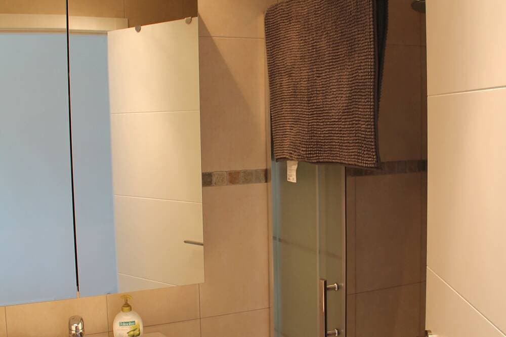 Foto 7 von 24: Neue Luxuswohnung in erster Strandlinie mit Meer- und Bergblick und Wi-Fi