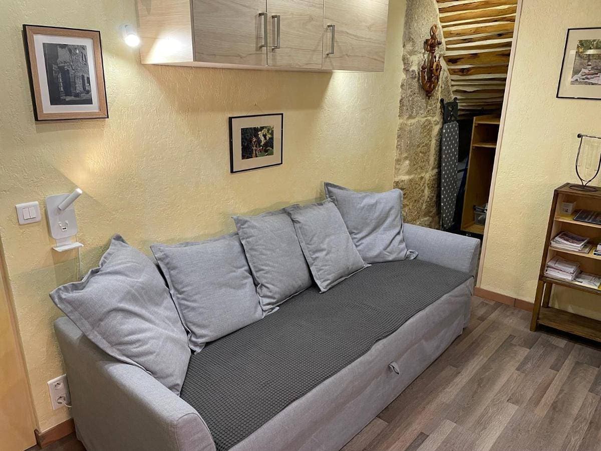 Foto 4 von 36: One-Bedroom Apartment