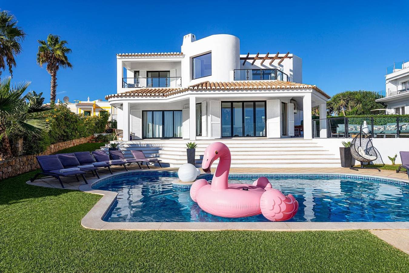 Villa 1